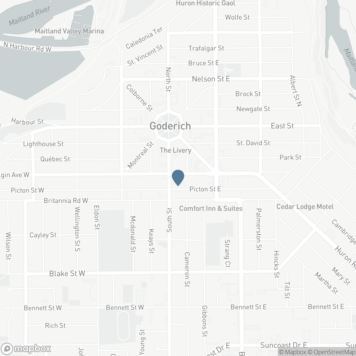 14 ELGIN AVENUE E, Goderich, Ontario N7A 1K2